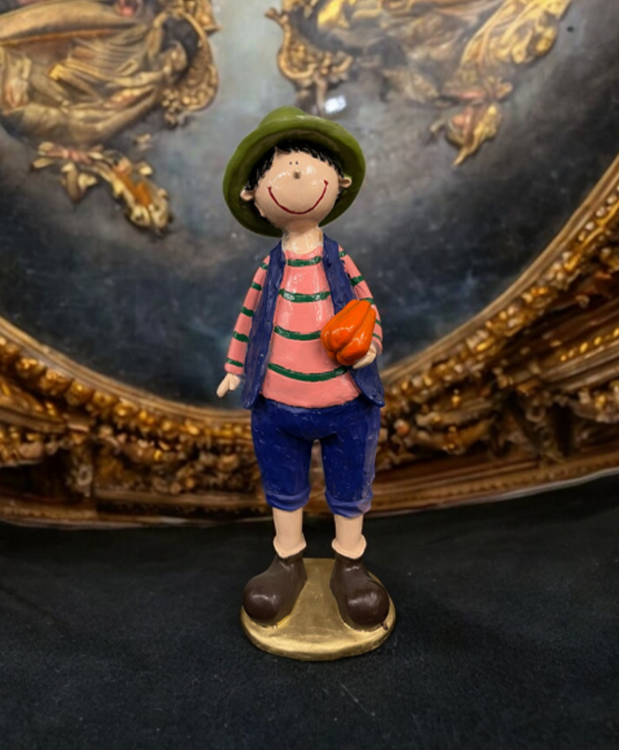 Yeşil şapkalı adam biblosu resmi